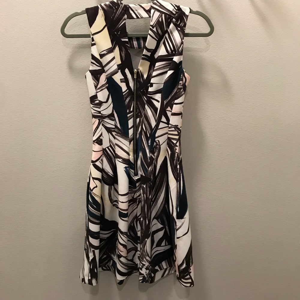 H &M dress - Picture 3 of 4